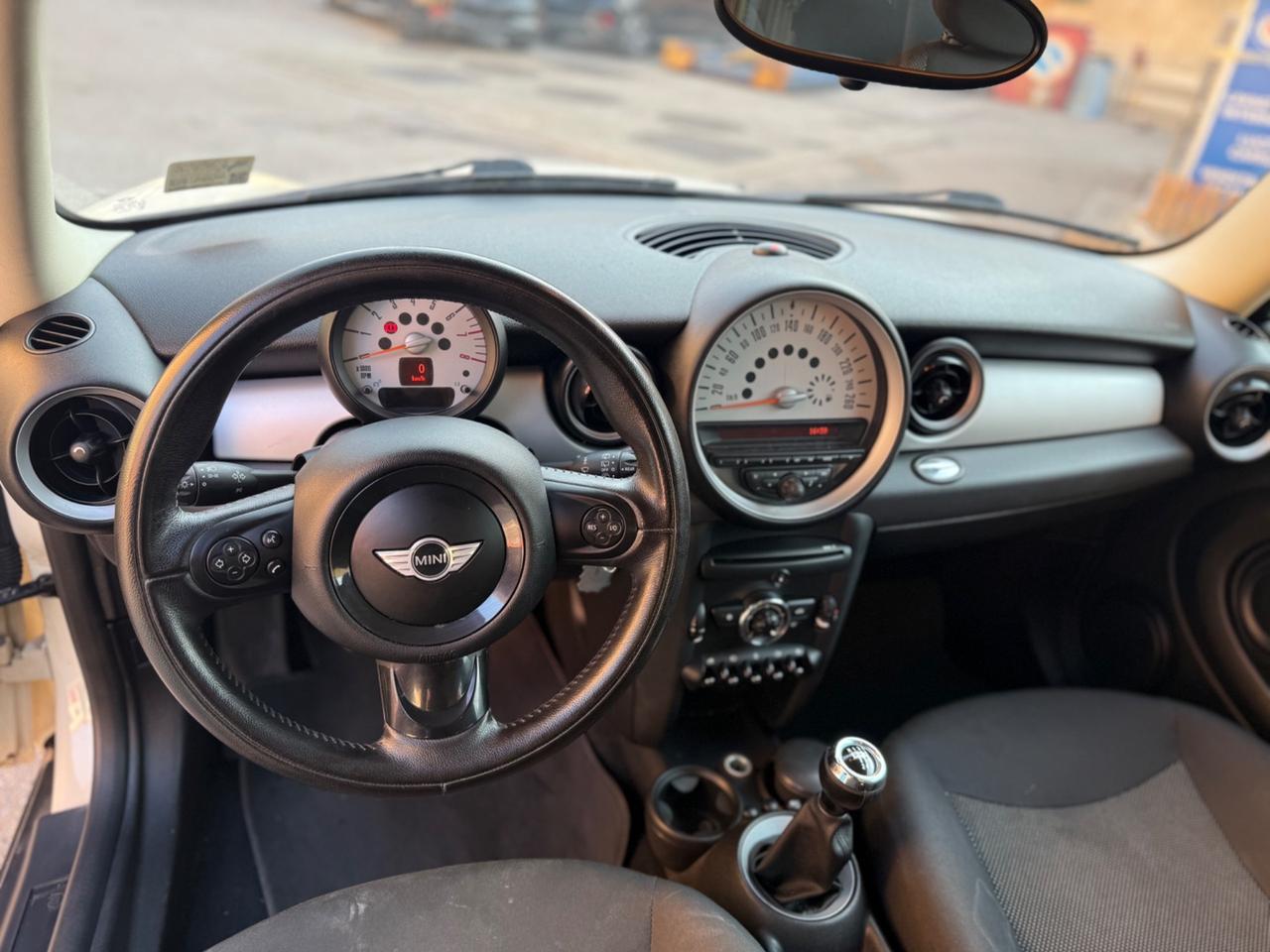 Mini Cooper one 1.6 benz problema testata