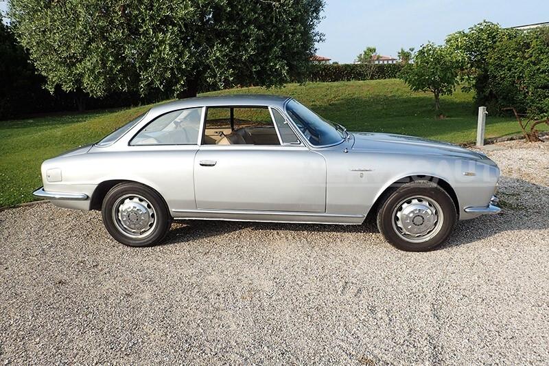 Alfa Romeo 2600 Sprint