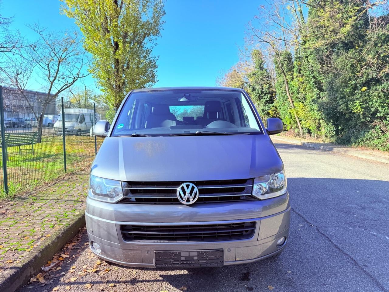 VW Multivan - PARI AL NUOVOOO 160 MILA -OK PERMUTE