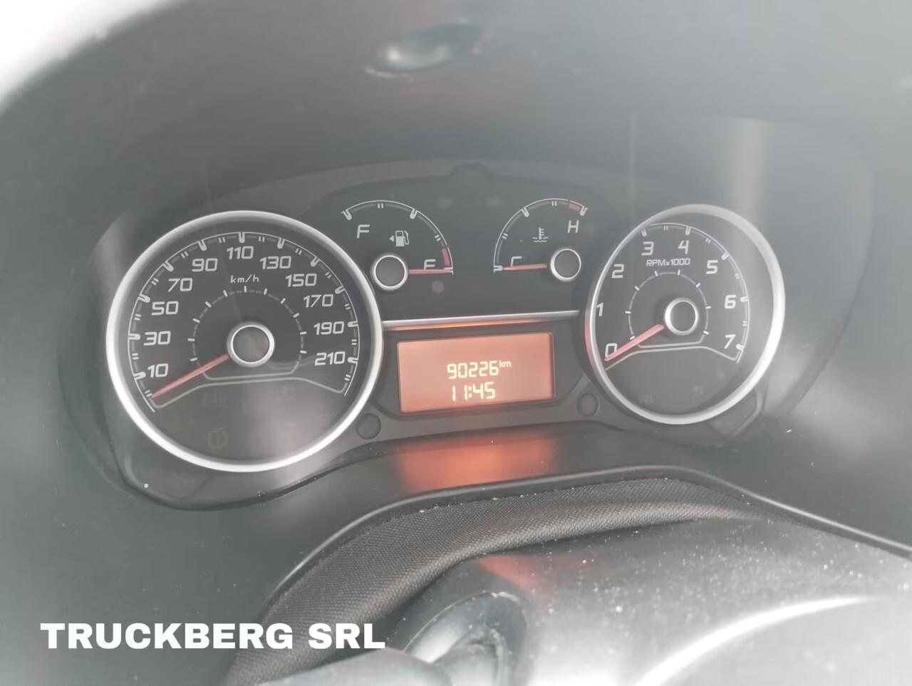 FIAT Doblò 1.3 MTJ PC-TN CARGO LAMIERATO SX