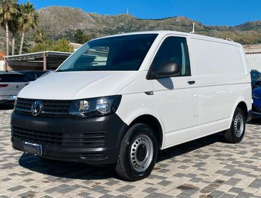 Volkswagen Transporter Business 2.0 TDI 102CV Autocarro 100% detraibile