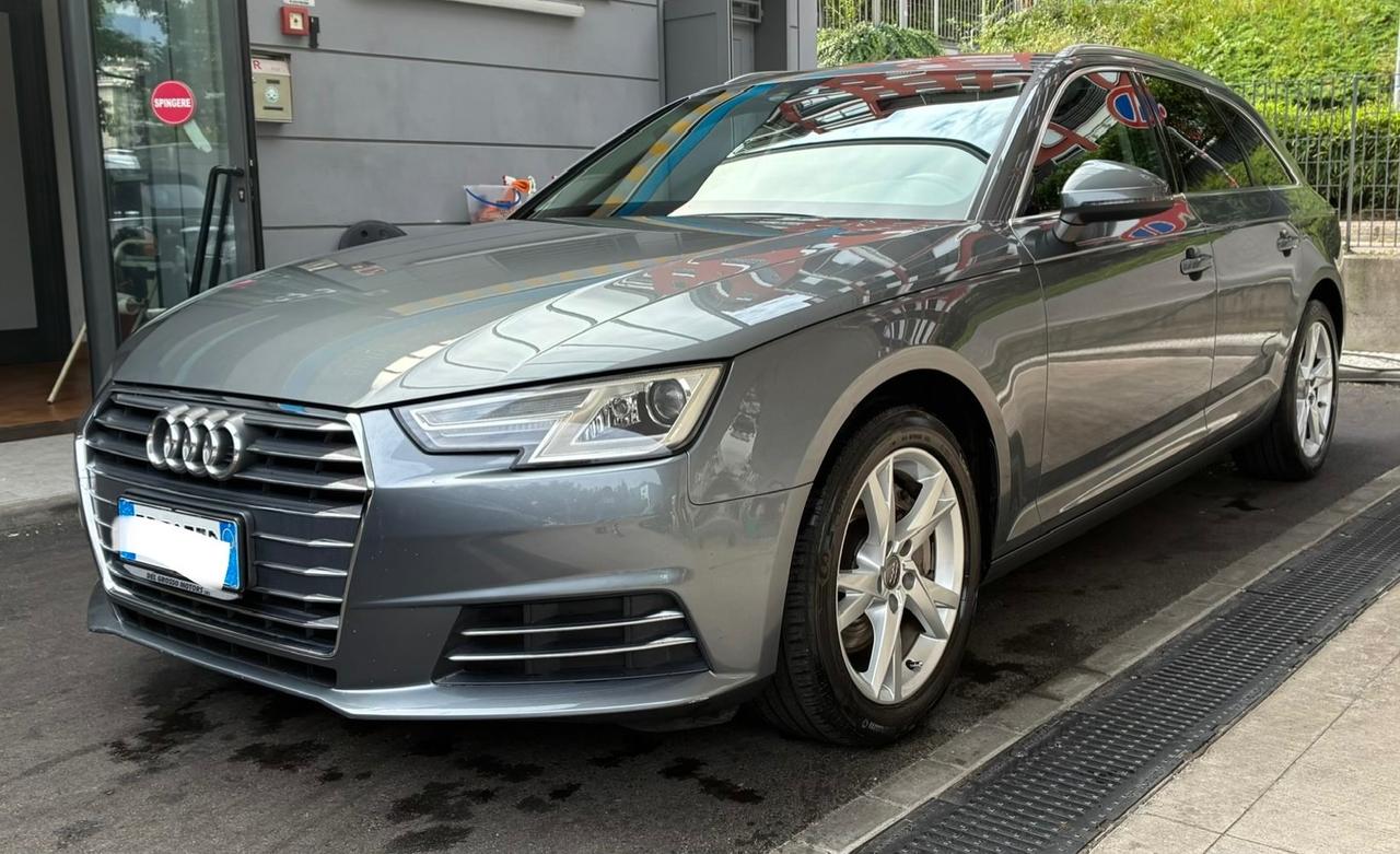 Audi A4 2.0 TDI 190 CV S tronic Business