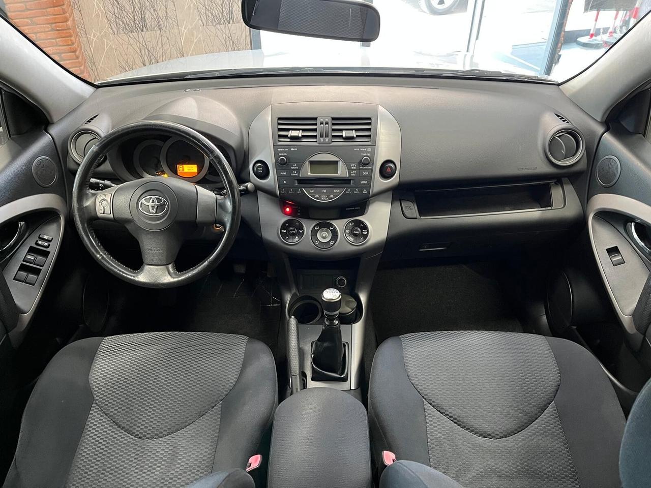 Toyota RAV 4 RAV4 2.2 D-4D 136 CV DPF Sol