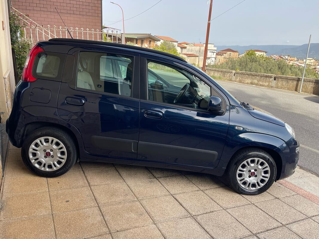 Fiat Panda 1.2 Lounge "V° posto - Mancorrenti-fasce paracolpi laterali - ruotino"