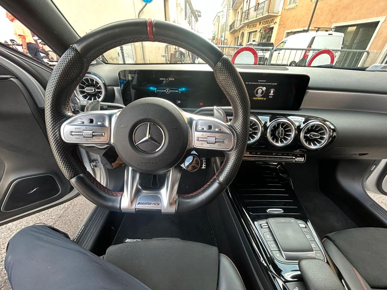 Mercedes-benz A 35 AMG 4matic auto
