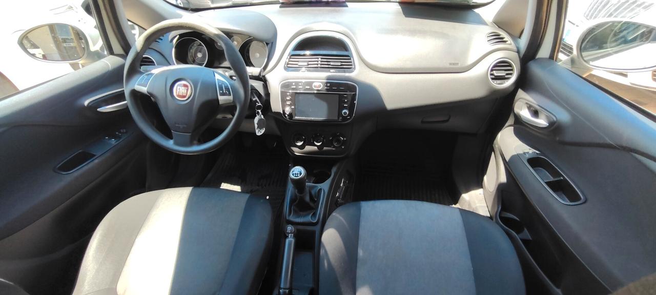 Fiat Punto 1.3 MJT II 75 CV 5 porte Street