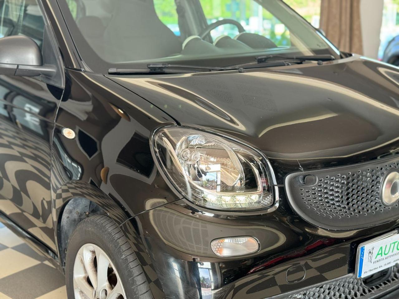 SMART ForFour 70 1.0 Passion Manuale Uni PRo