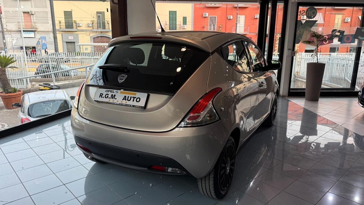 Lancia Ypsilon 1.3 MJT 16V 95 CV 5 porte S&S Gold