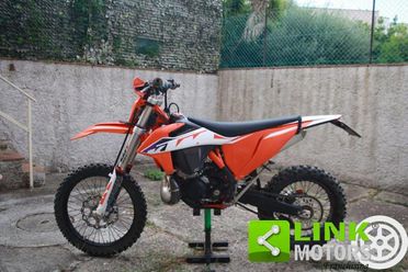 KTM EXC 300 TPI PROTEZIONI IN CARBONIO!