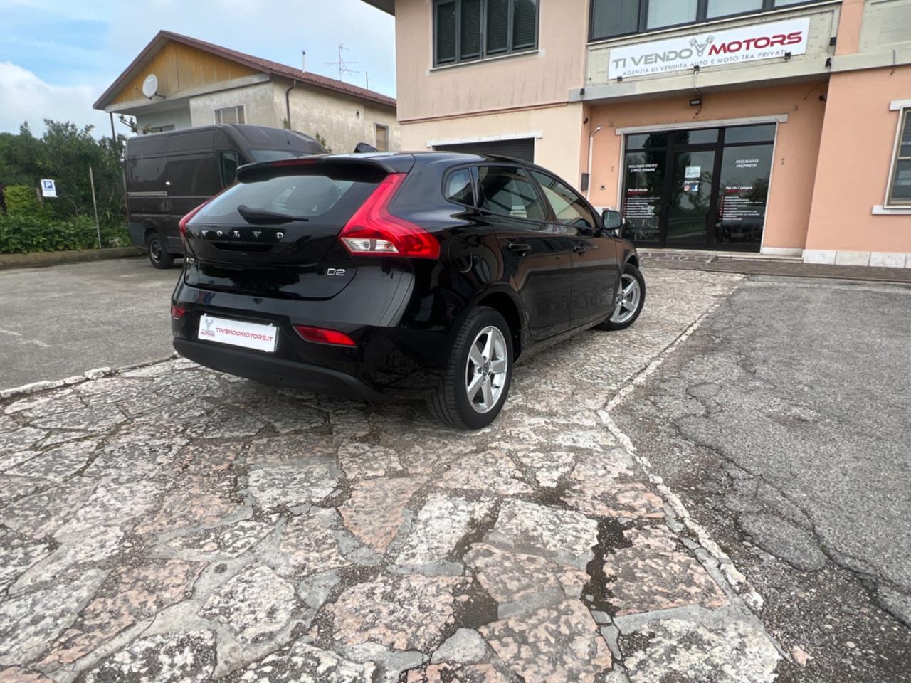 Volvo V40 D2 Momentum 2.0 120cv