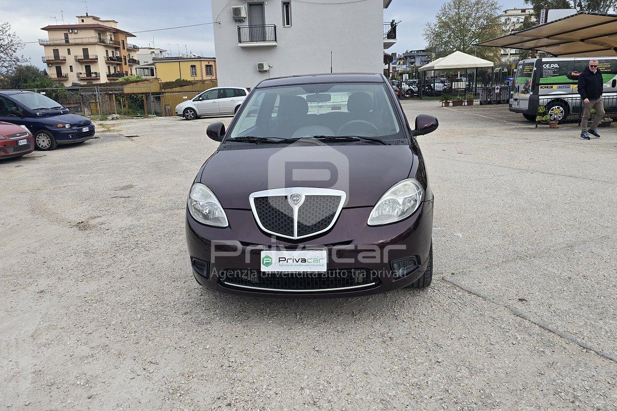 LANCIA Ypsilon 1.2 Oro