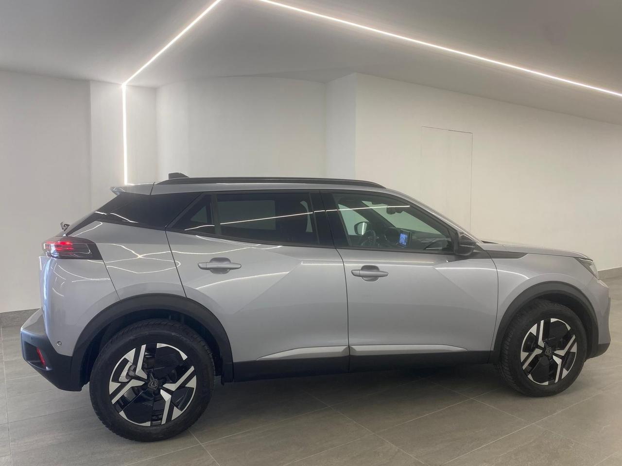 Peugeot 2008 BlueHDi 130 S&S EAT8 Allure Pack