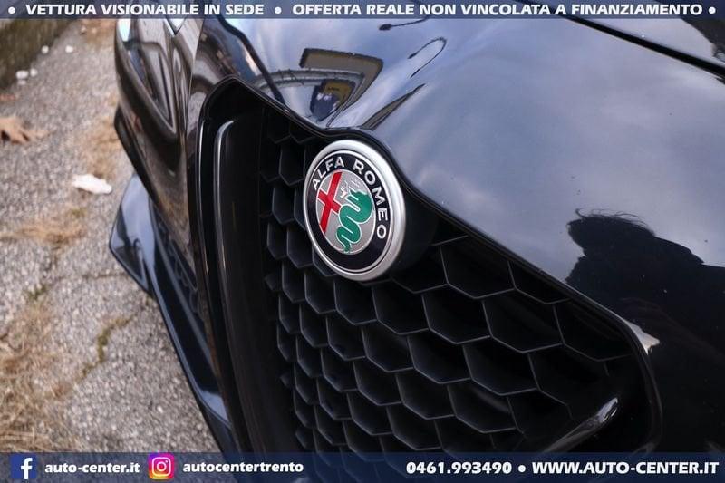 Alfa Romeo Giulia 2.0 Turbo 200CV AT8 B-Tech