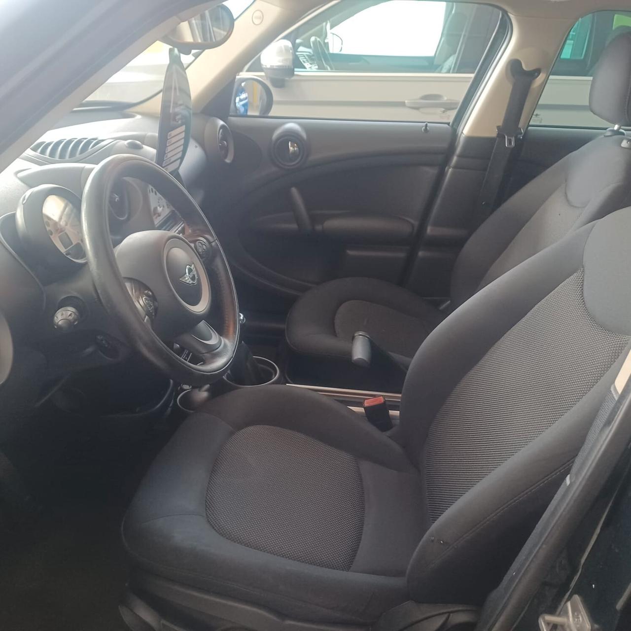 150.338 COUNTRYMAN 1.6 TDI PER NEOPATENTATI