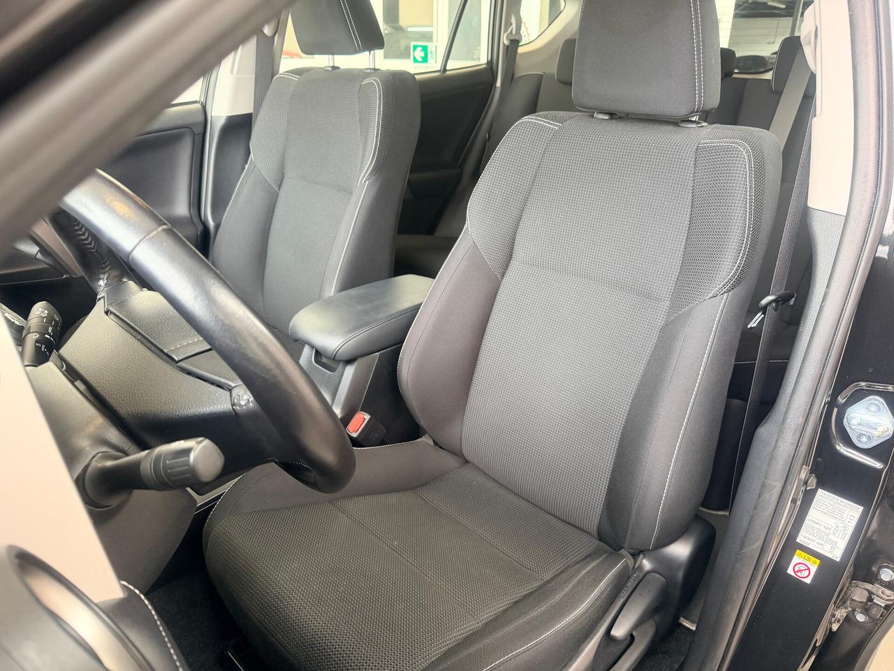 Toyota RAV 4 RAV4 2.5 Hybrid 2WD Active