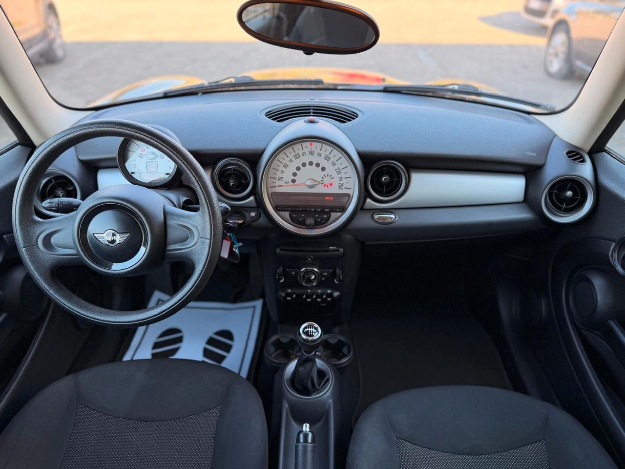 Mini 1.6 16V One 75cv