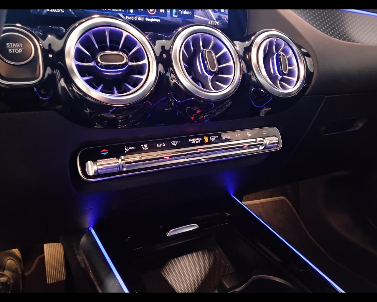 Mercedes-Benz EQA - H243 2024 - EQA 300 Progressive Advanced 4matic