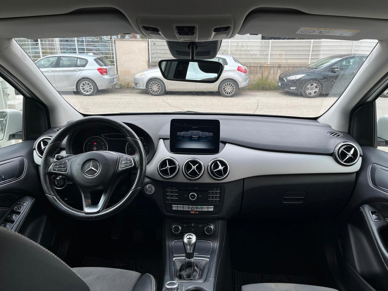 Mercedes-benz Classe B 180 d Sport AMG