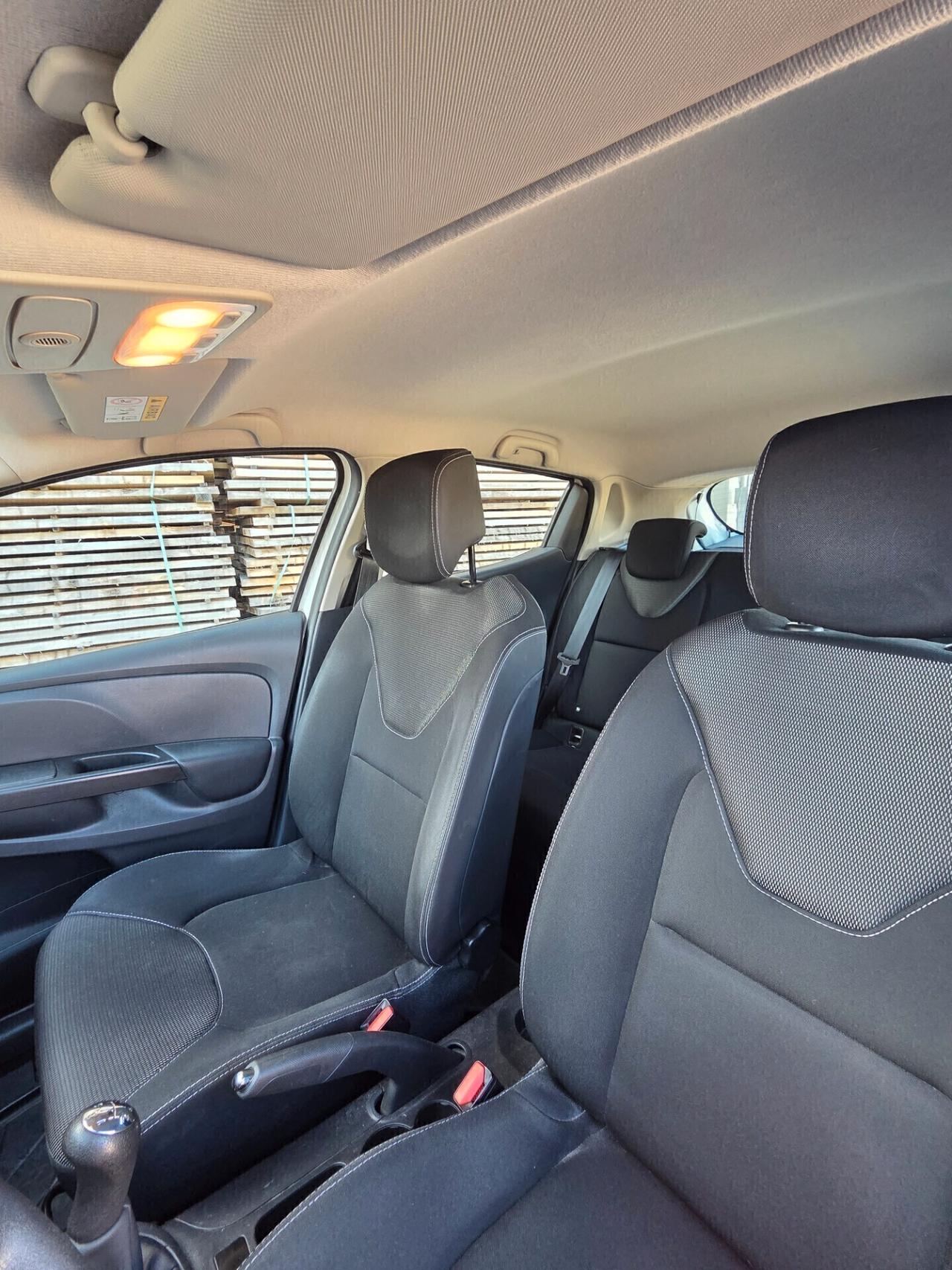 Renault Clio 1.5 dCi 8V 90CV FINANZIABILE