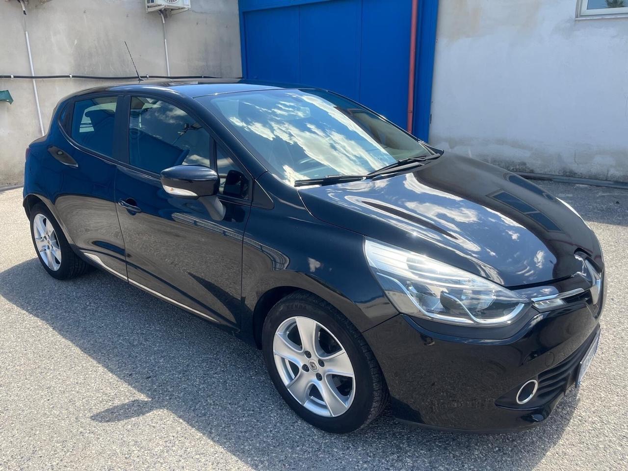 Renault clio 5 P-1.2 benz/75 cv-full -2012