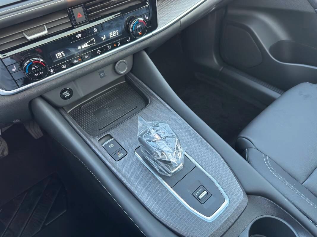 Nissan Qashqai KM0 1.3 mhev Tekna 2wd 158cv AUTO TETTO PANOR