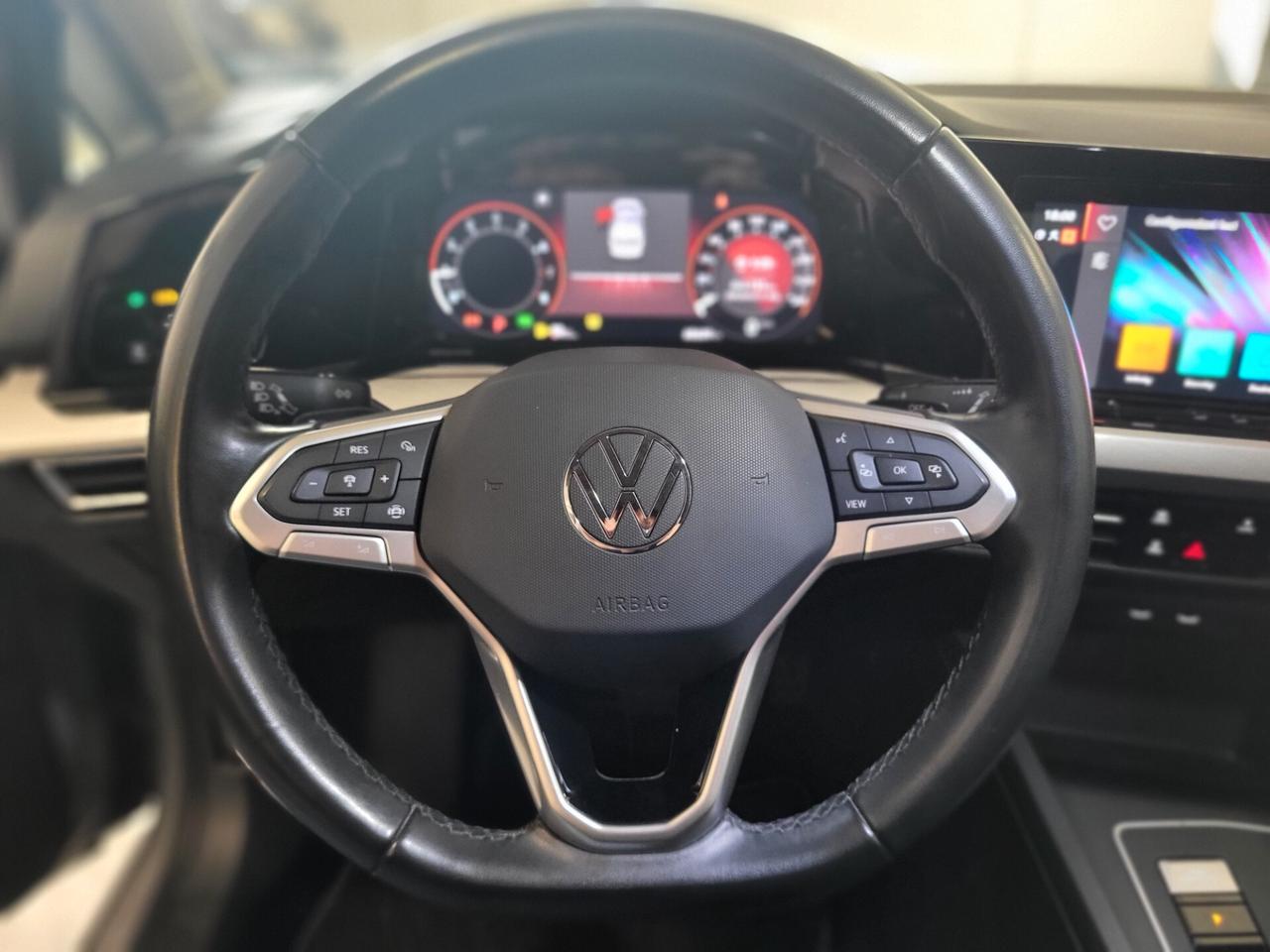 Volkswagen Golf 1.0 eTSI EVO DSG Life PREZZO REALE! UNICO PROPRIETARIO! GARANZIA 12 MESI!