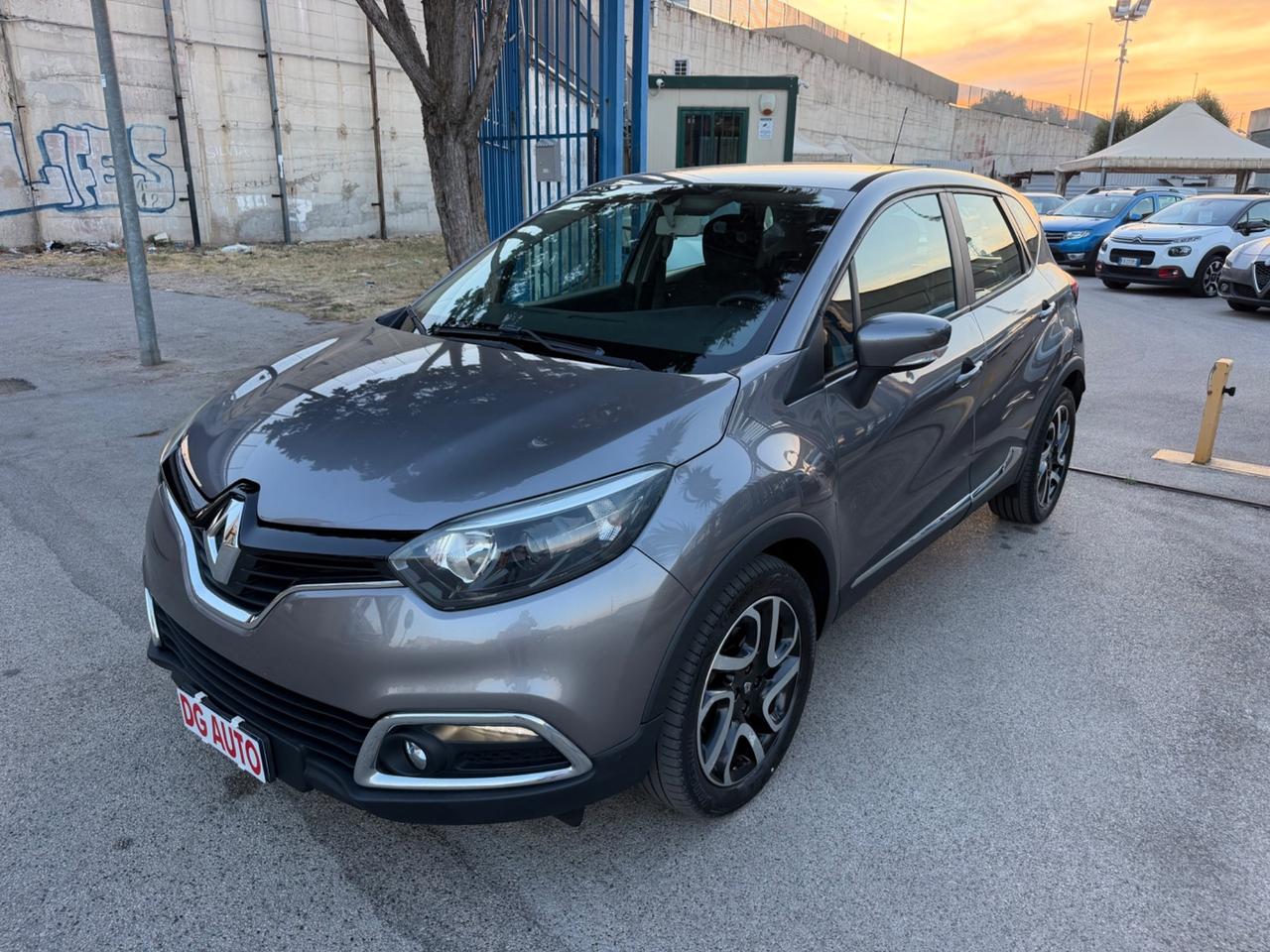 Renault Captur 1.5 dCi 8V 90 CV 2013