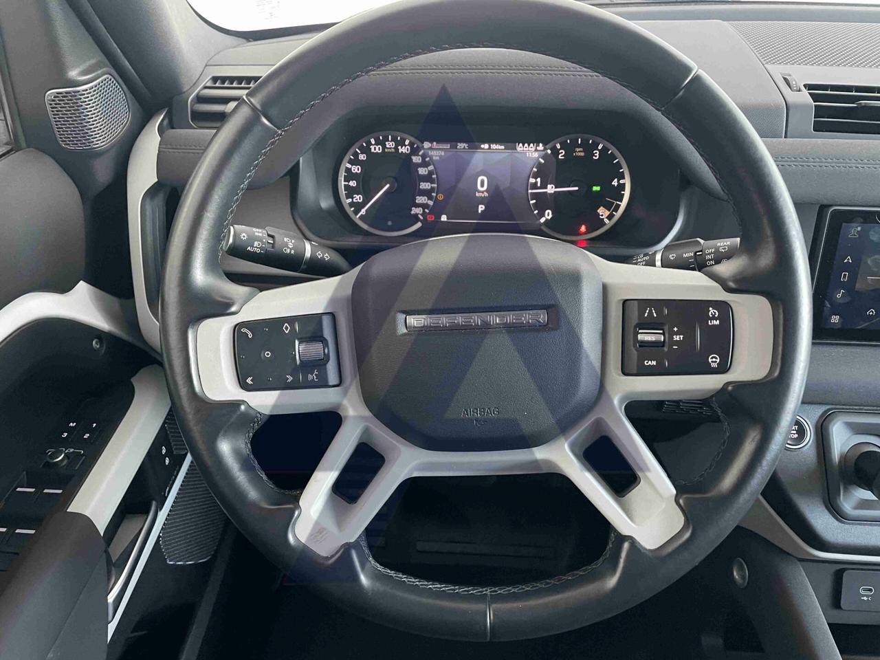 Land Rover Defender 110 3.0D I6 200 CV AWD Auto X-Dynamic HSE