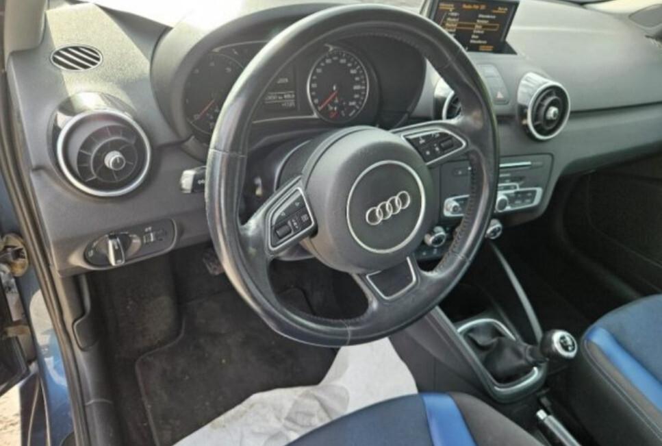 Audi A1 SPB 1.0 82 CV TFSI Admired