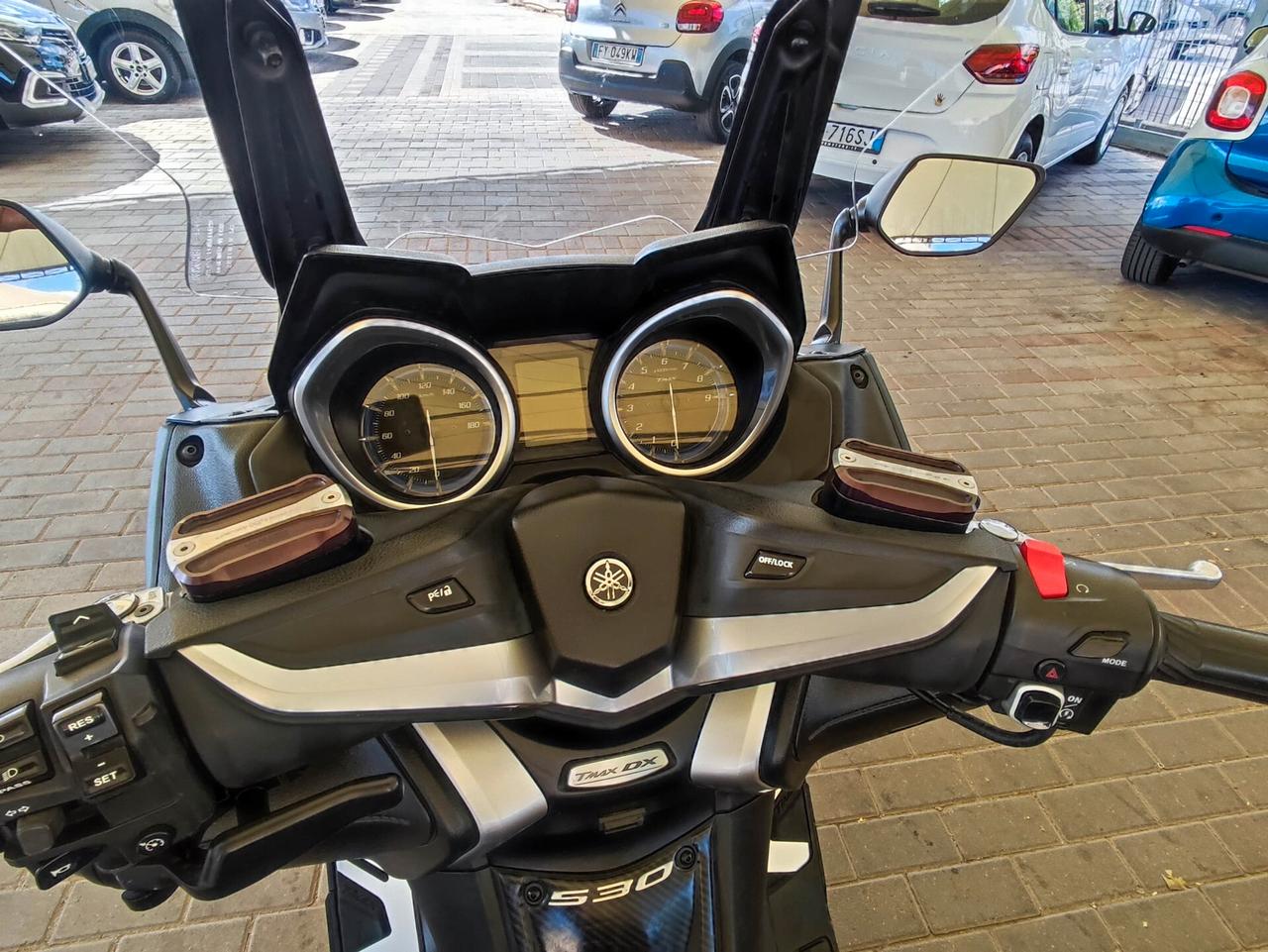 Yamaha T Max 530 D X