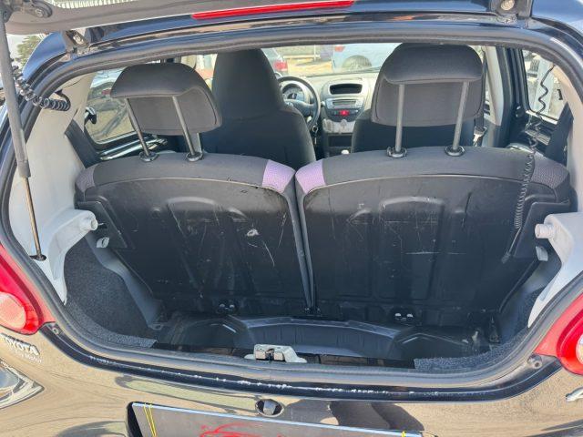 TOYOTA Aygo 1.0 12V VVT-i 5 porte Sol