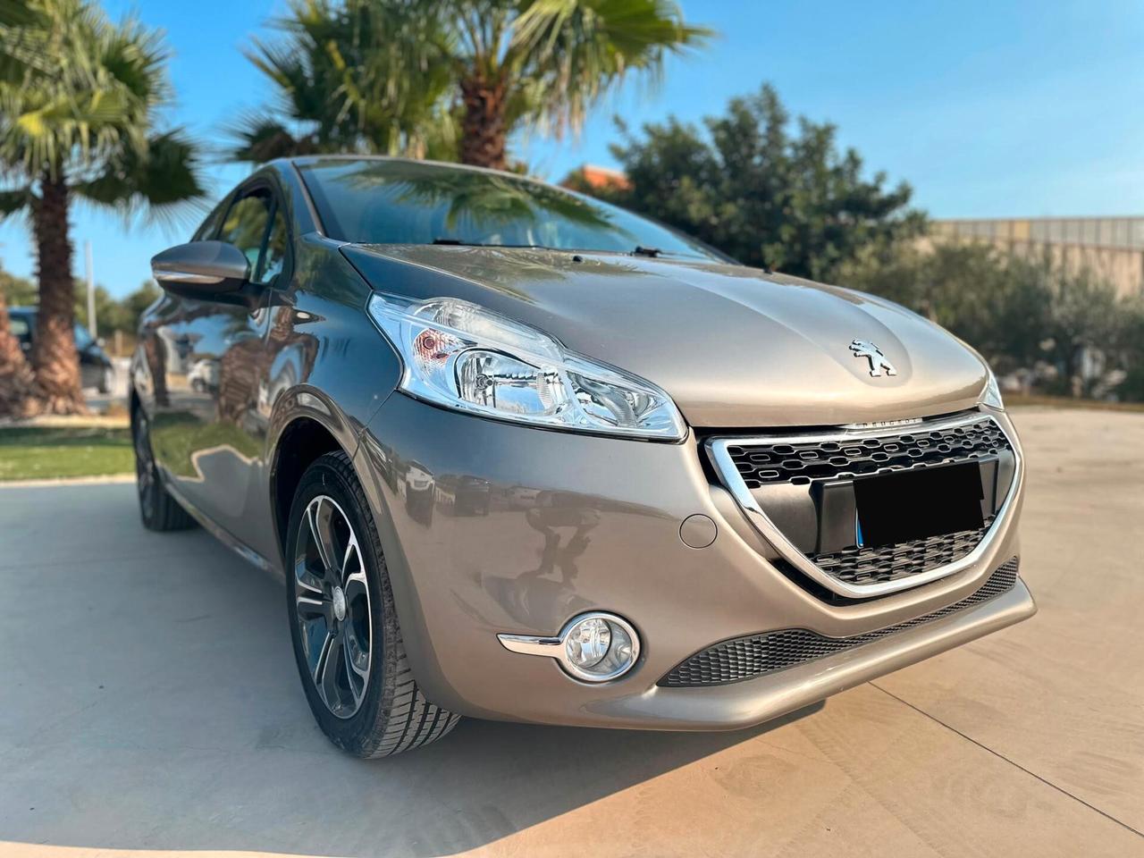 Peugeot 208 1.2 PureTech 82 CV Allure