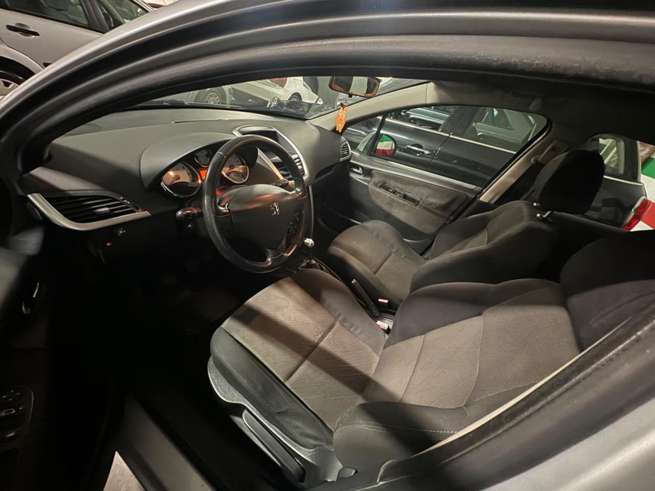 Peugeot 207 1.4 VTi 95CV 5p. Energie