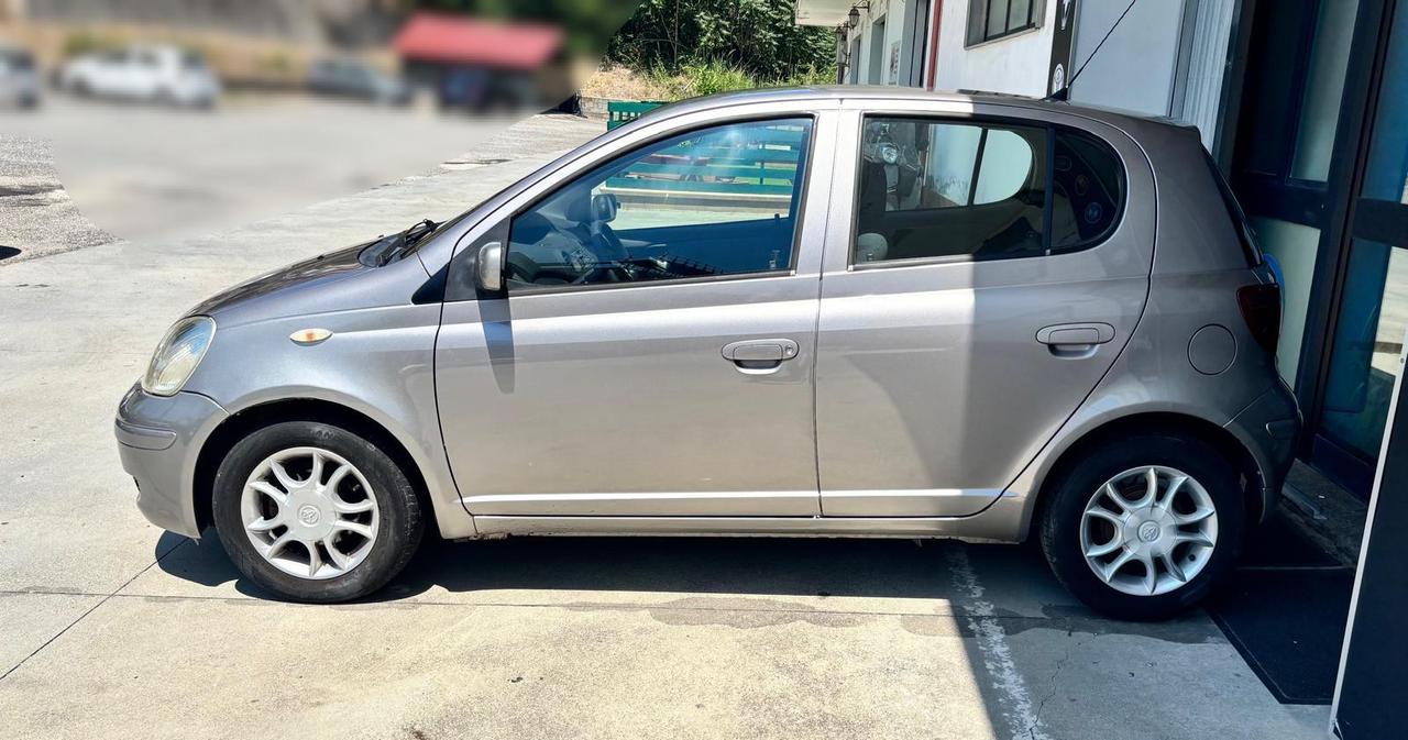 Toyota Yaris Tdi D-4D sol 5 porte 75 cv