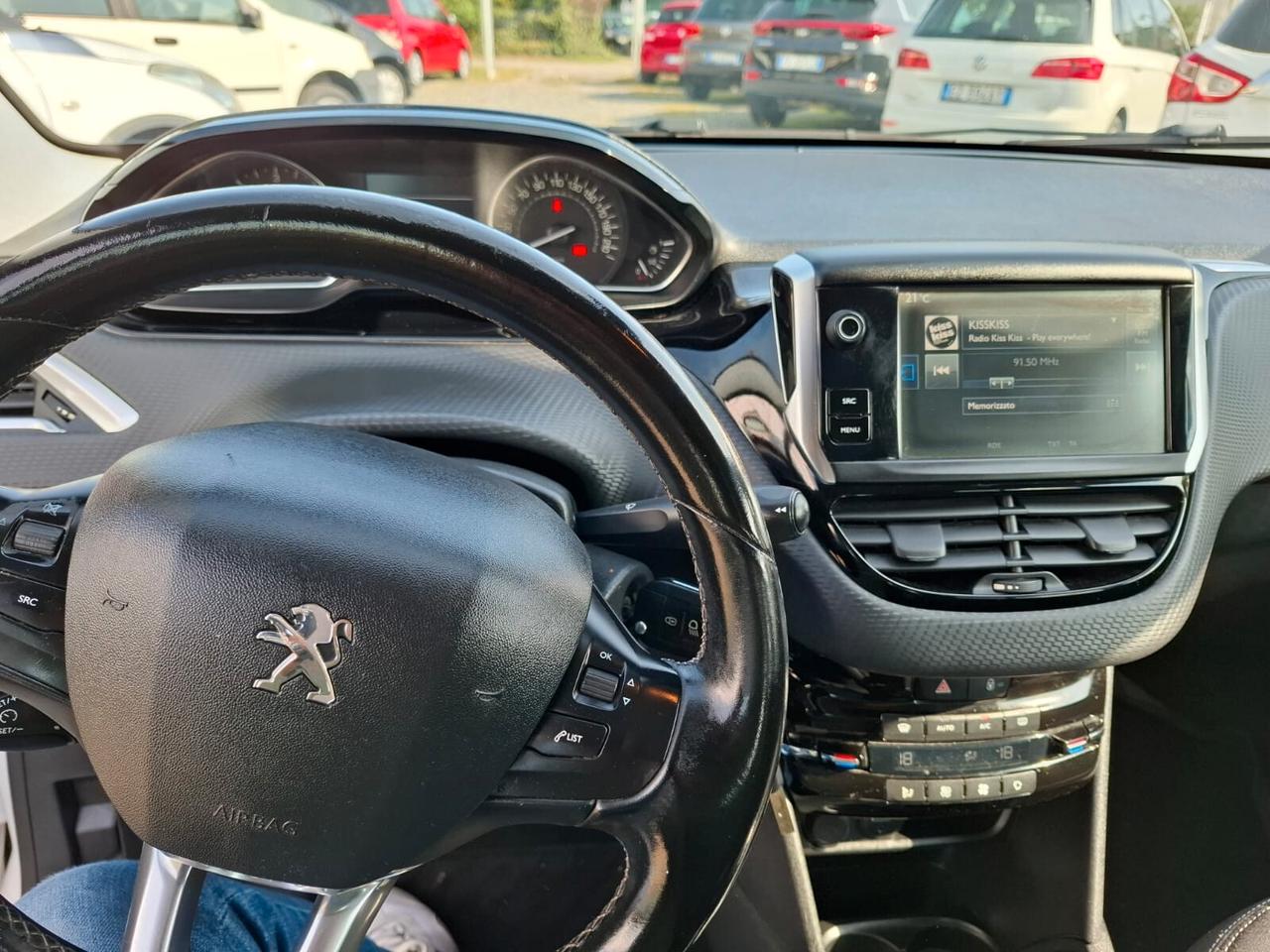 Peugeot 208 BlueHDi 75 5 porte Allure