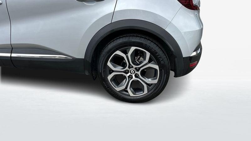 Renault Captur 1.6 E-TECH Hybrid Techno Fast Track Auto 1.6 E-Tech hybrid Techno Fast Track 145cv auto