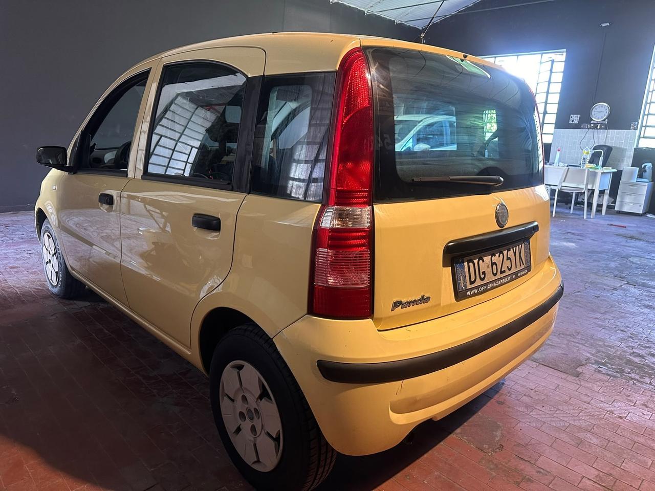 Fiat Panda 1.1 Active 54CV Ok x Neopatentati