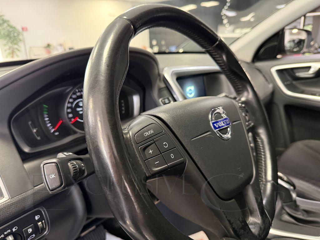 Volvo XC60 2.4 D4 181 CV AWD Momentum