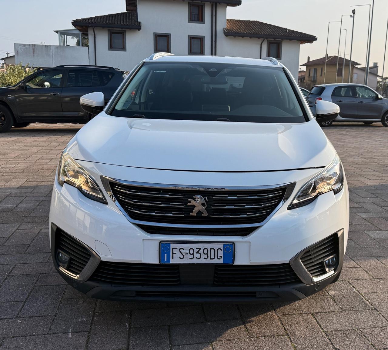 Peugeot 5008 BlueHDi 120 S&S EAT6 Business 7 posti
