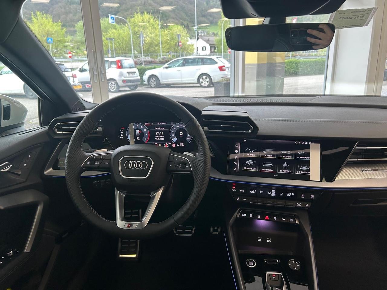 Audi A3 35 TFSI 110 kW S-tronic S-line edition