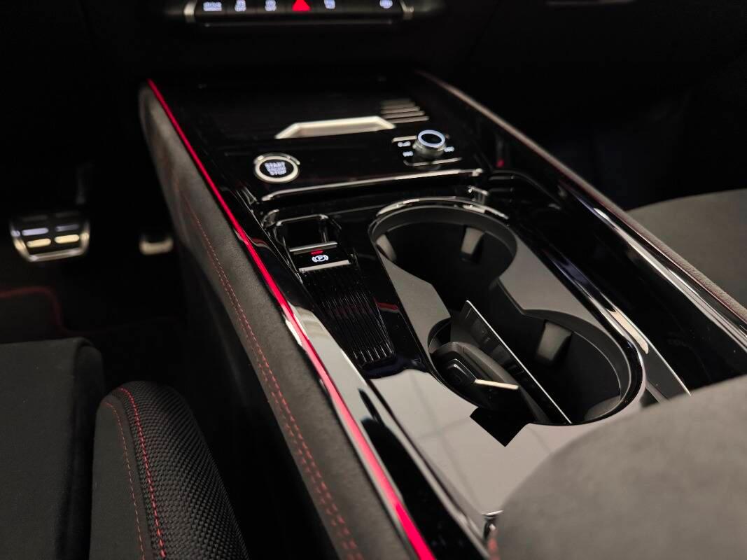 Audi Q3 Sportback Sportback TFSI S Line Quattro 204cv-Tetto-Sosp. Pneu