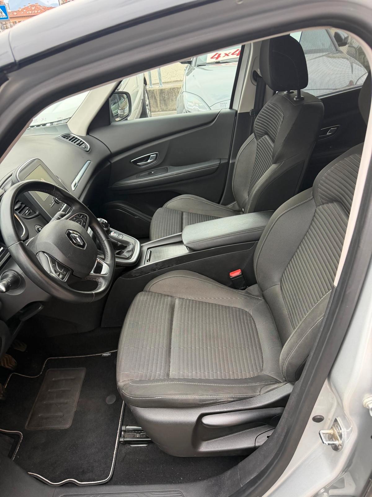 Renault Grand Scenic Blue dCi 120 CV Sport Edition