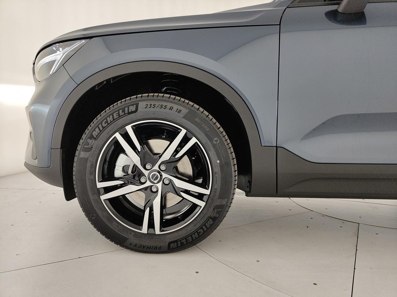VOLVO XC40 2.0 b3 Core auto