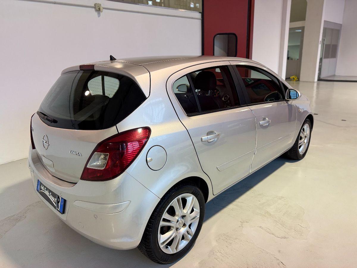 OPEL - Corsa - 1.2 5p. Cosmo