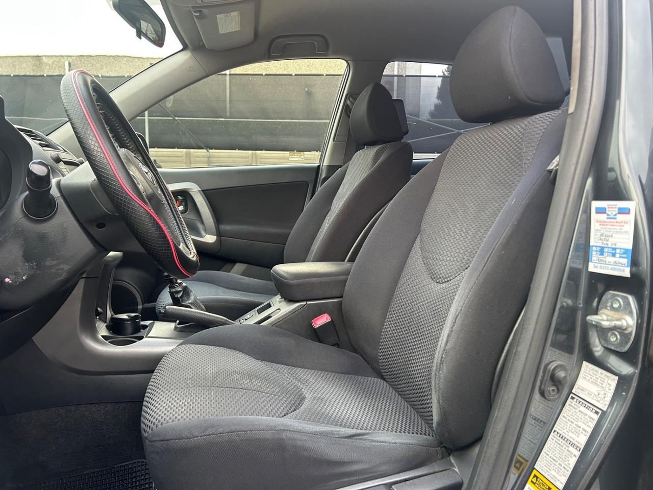 Toyota RAV 4 RAV4 2.2 D-4D 136 CV Sol