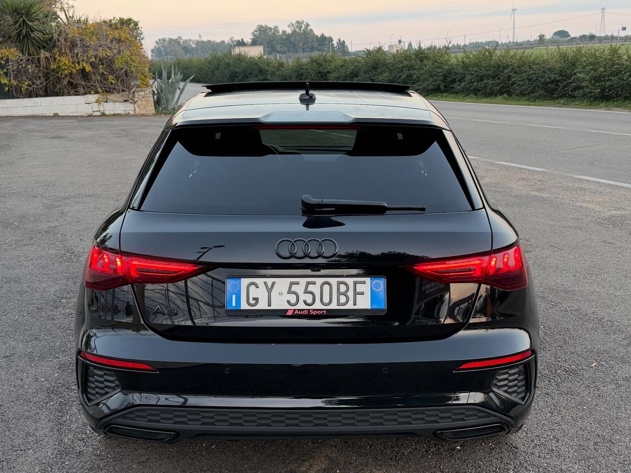 Audi A3 SPB 35 TDI Identity Black