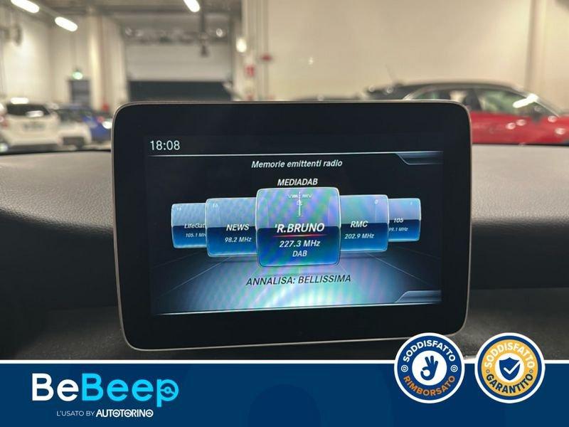 Mercedes-Benz GLA 200 PREMIUM AUTO