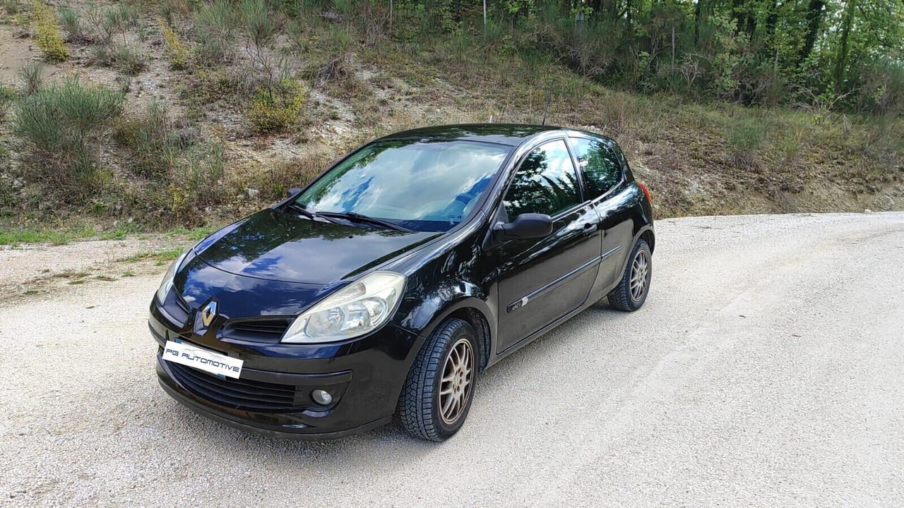 Renault Clio 1.5 dCi 65CV 3 porte Dynamique NEOPATENTATI