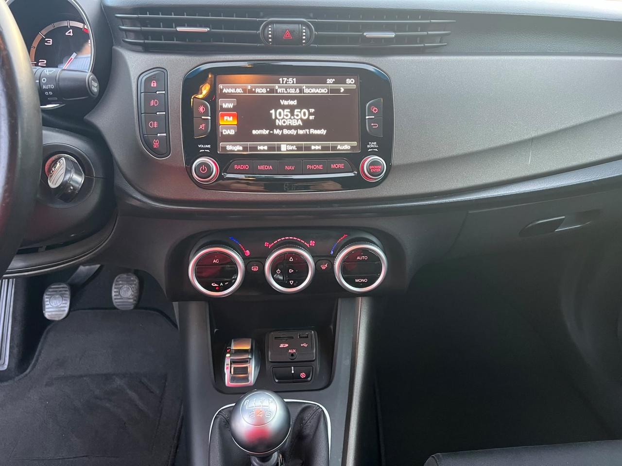 Alfa Romeo Giulietta 1.6 JTDm-2 120 CV Exclusive