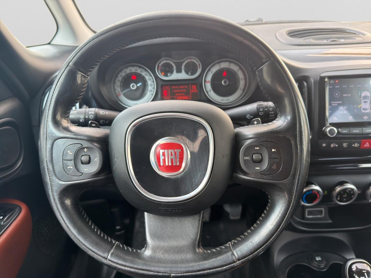 Fiat 500L 1.3 MJET 95 CV Dualogic-RETROCAMDISPLAY